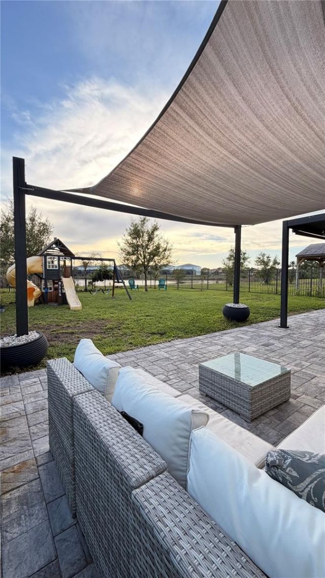 1187 Oak Bluff Drive, Davenport, FL 33837 Photo