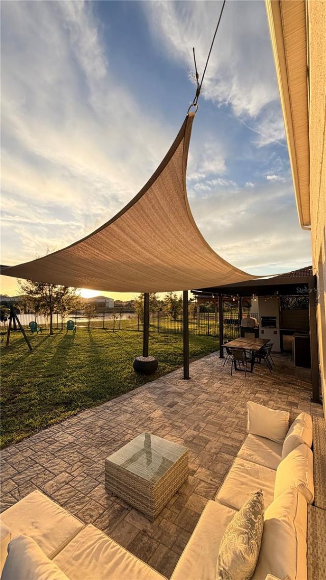 1187 Oak Bluff Drive, Davenport, FL 33837 Photo