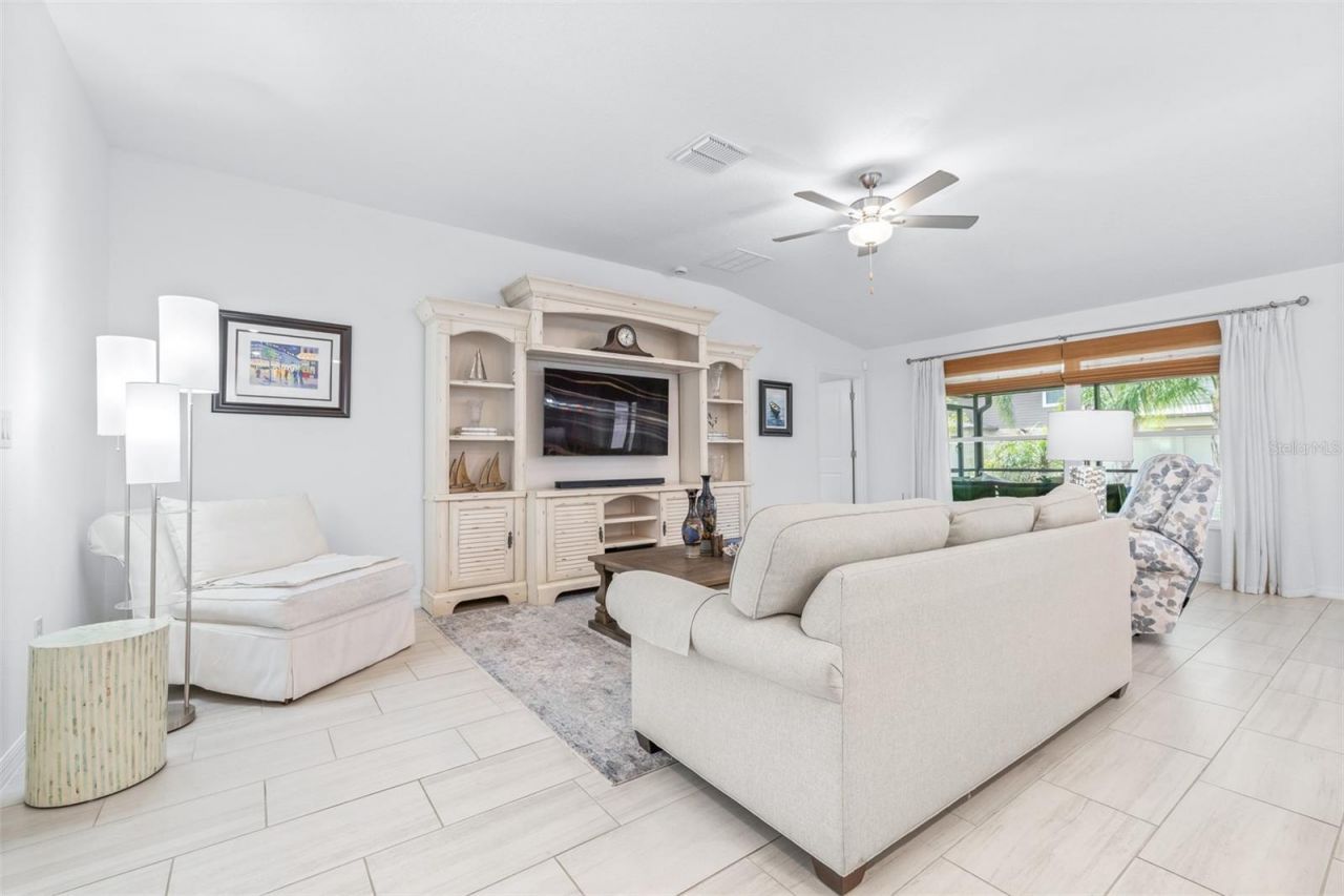 8969 Little Bluestem Drive , Land O Lakes, FL 34637 Photo