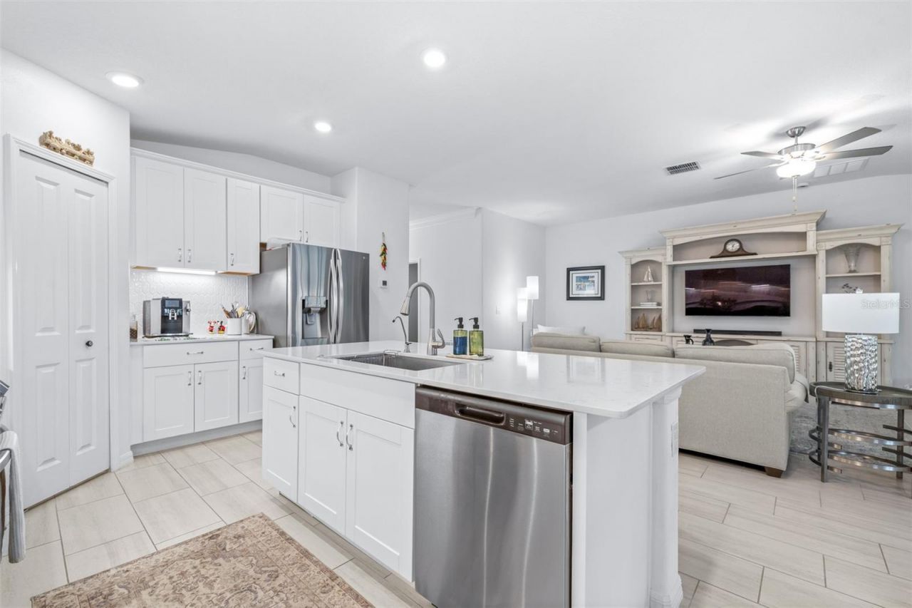 8969 Little Bluestem Drive , Land O Lakes, FL 34637 Photo