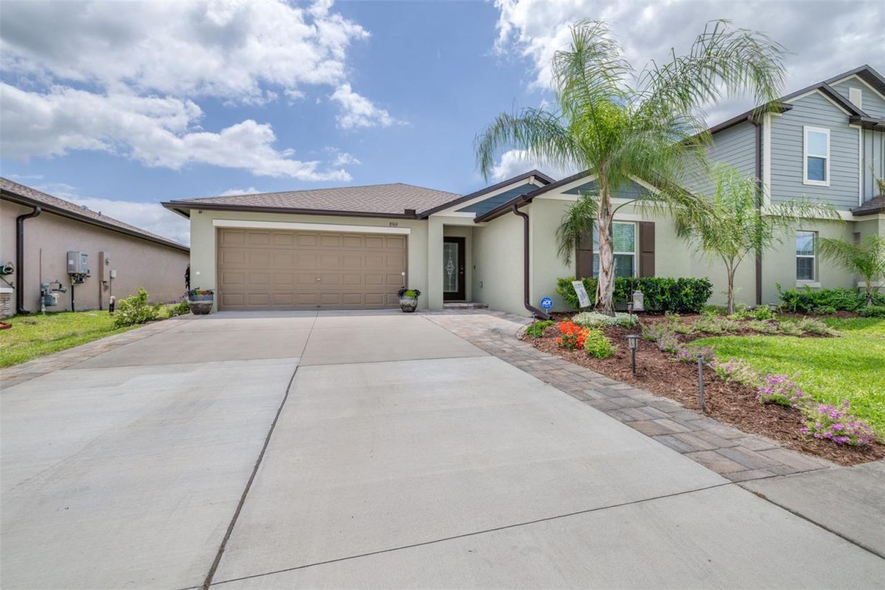 8969 Little Bluestem Drive , Land O Lakes, FL 34637 Photo