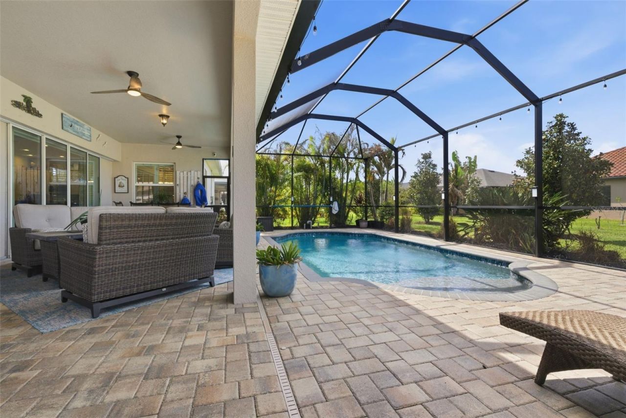 3840 Cardenal Avenue, Sun City Center, FL 33573 Photo