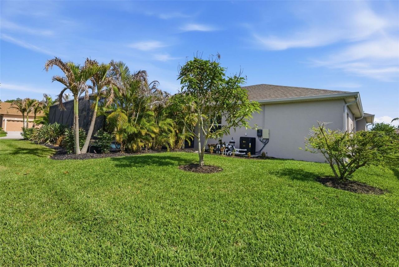 3840 Cardenal Avenue, Sun City Center, FL 33573 Photo