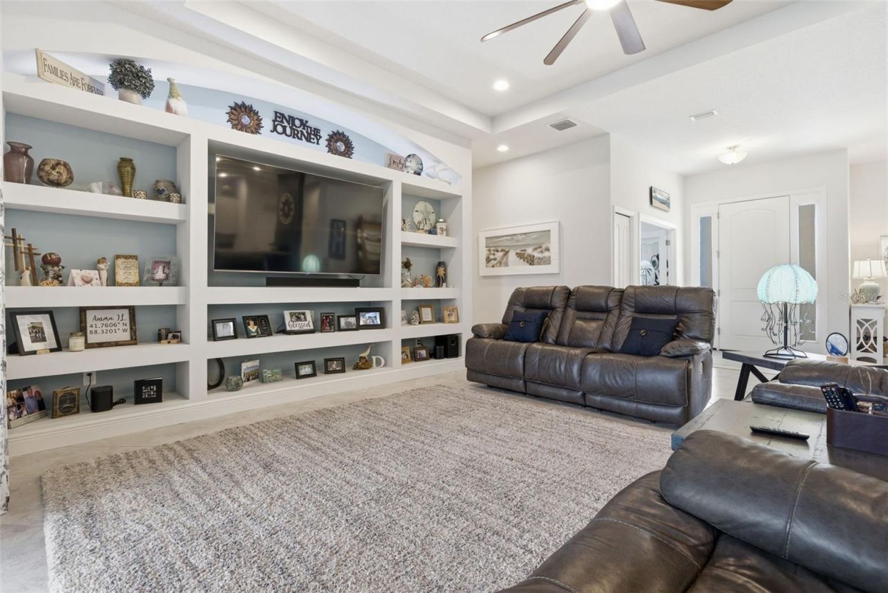 3840 Cardenal Avenue, Sun City Center, FL 33573 Photo