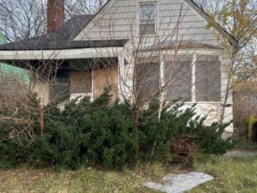 9536 Minock Street , Detroit, MI 48228