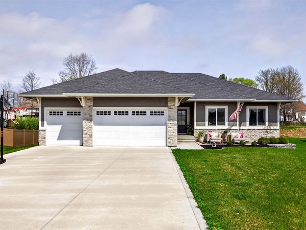 14301 Sheridan Avenue, Urbandale, IA 50323