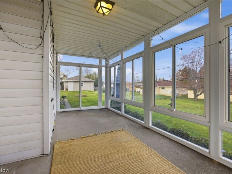 6033 Sweet Birch Drive, Bedford Heights, OH 44146 Photo 20