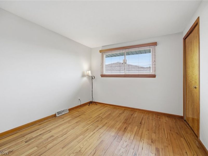 6033 Sweet Birch Drive, Bedford Heights, OH 44146 Photo 24