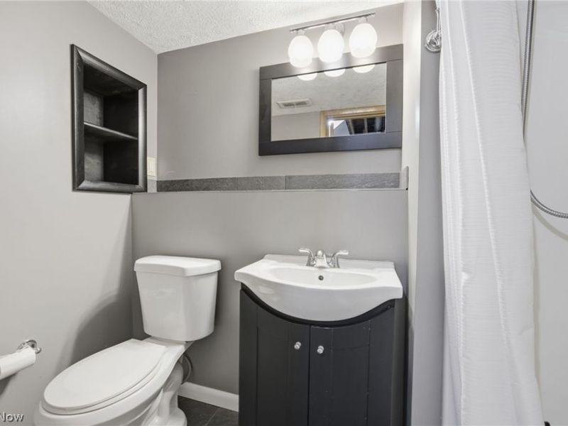 6033 Sweet Birch Drive, Bedford Heights, OH 44146 Photo 34