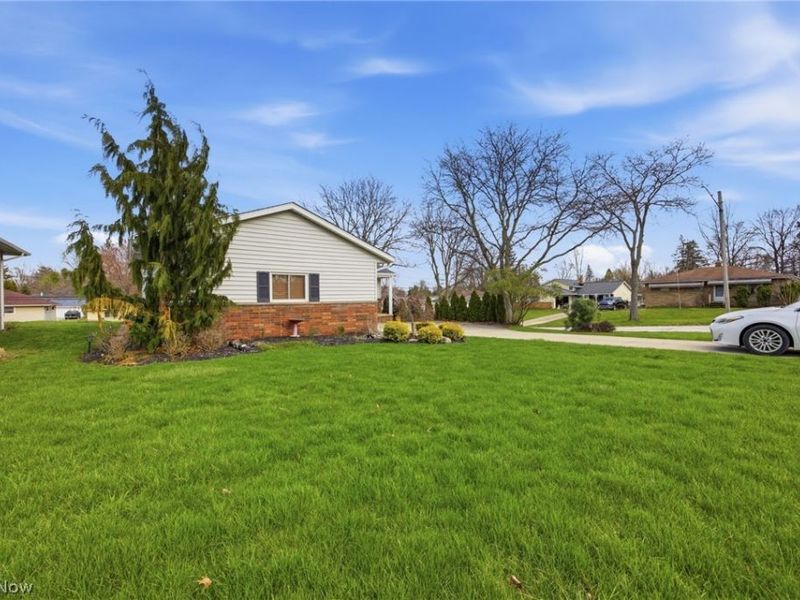 6033 Sweet Birch Drive, Bedford Heights, OH 44146 Photo 41