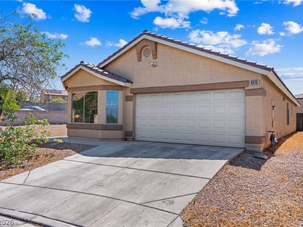 6575 Shining Sand Avenue , Las Vegas, NV 89142