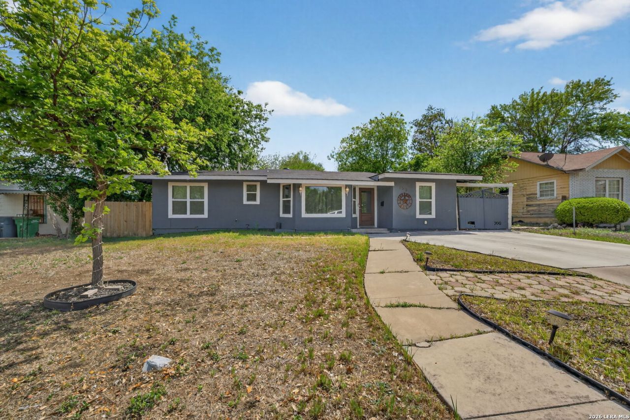 122 Globe Ave, San Antonio, TX 78228 Main Photo