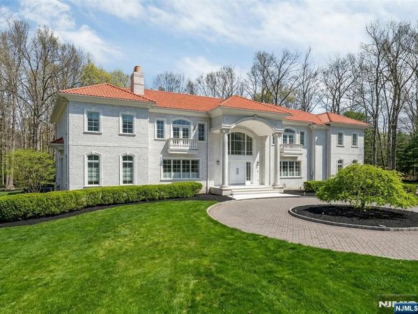 11 Alford Drive, SADDLE RIVER, NJ 07458