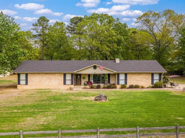 9 Hensley Drive, Damascus, AR 72039