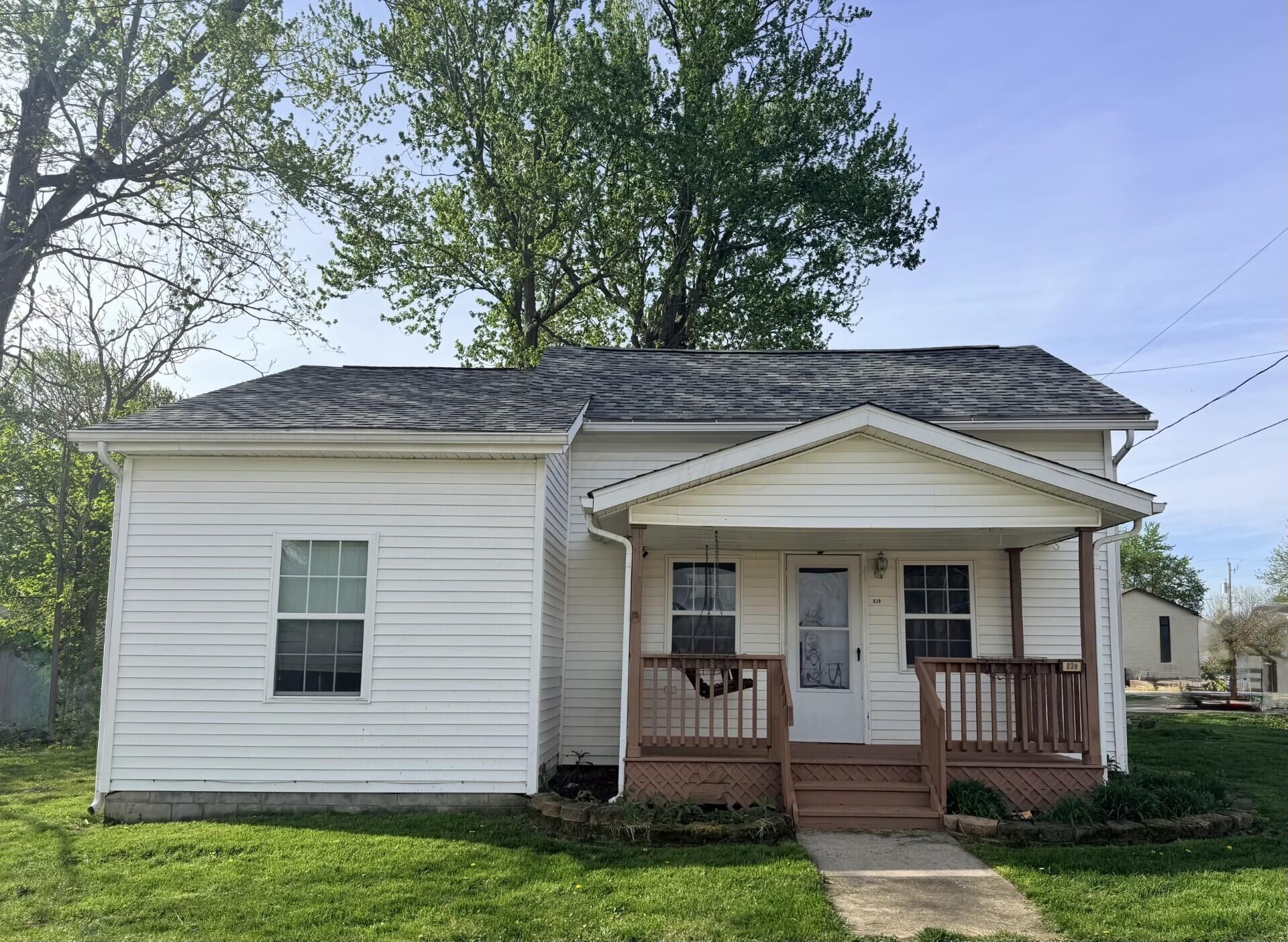 839 Pike Street Sw, Etna, OH 43018 Main Photo