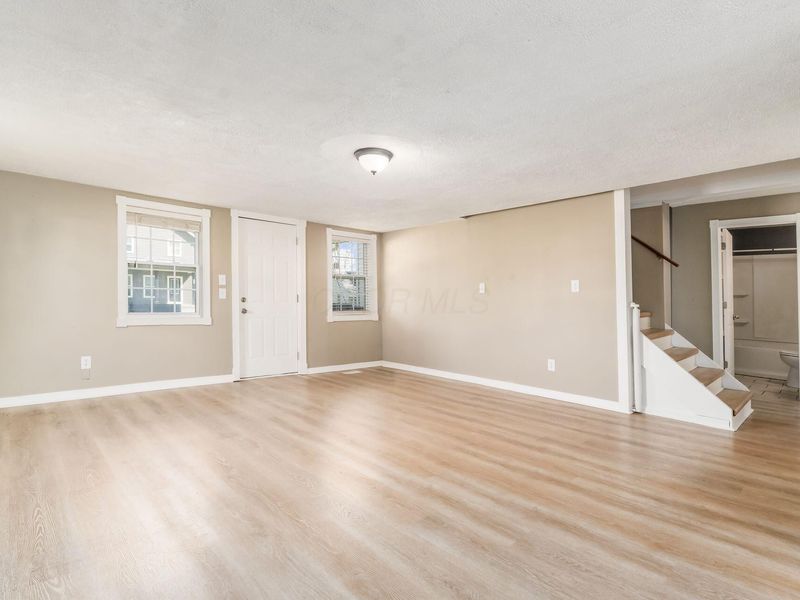 839 Pike Street SW, Etna, OH 43018 Photo 4