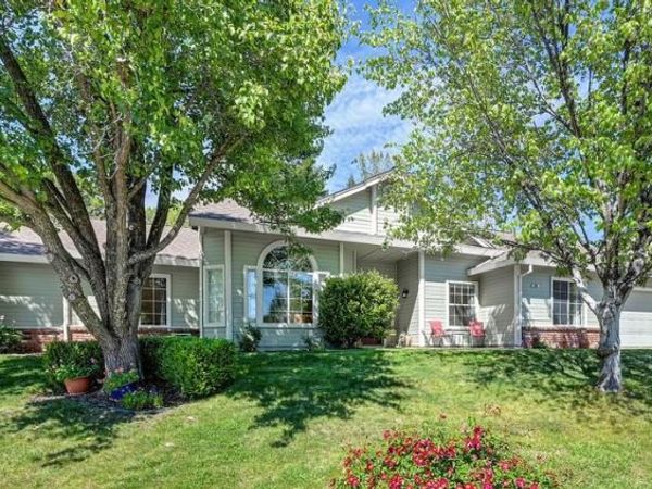 910 Centennial Ct, Auburn, CA 95603