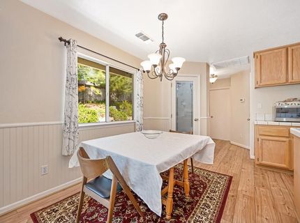 910 Centennial Ct, Auburn, CA 95603 Photo