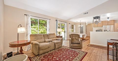 910 Centennial Ct, Auburn, CA 95603 Photo