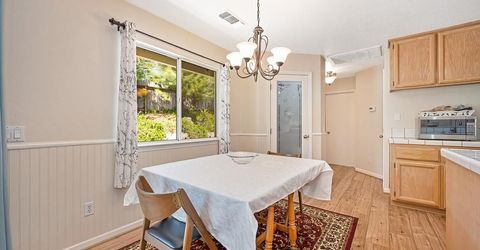 910 Centennial Ct, Auburn, CA 95603 Photo