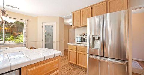 910 Centennial Ct, Auburn, CA 95603 Photo