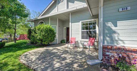 910 Centennial Ct, Auburn, CA 95603 Photo