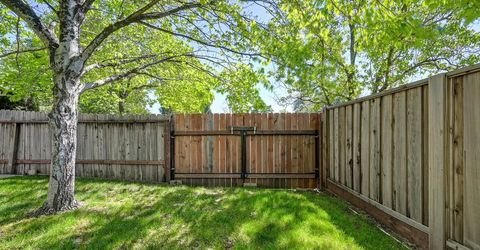 910 Centennial Ct, Auburn, CA 95603 Photo