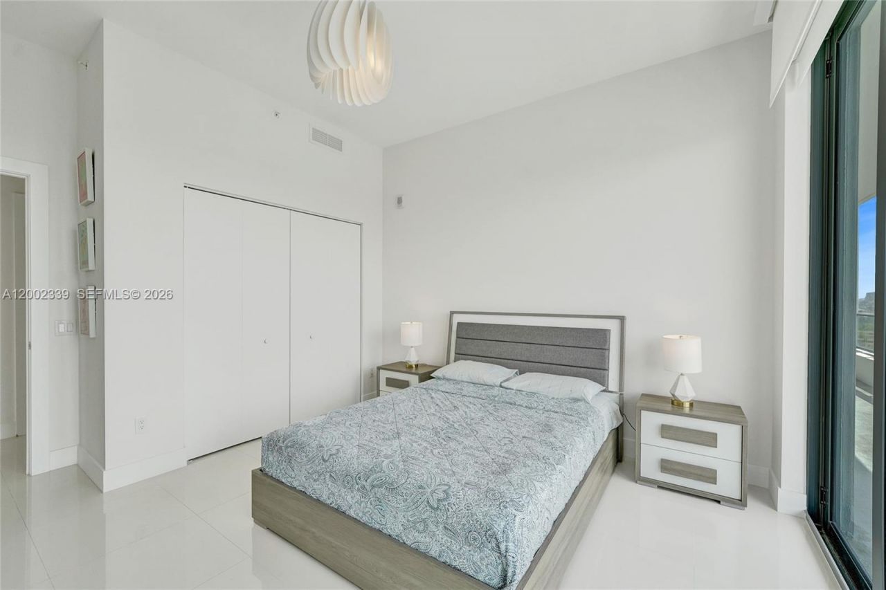 2960 NE 207th St, Unit 1205, Aventura, FL 33180 Photo