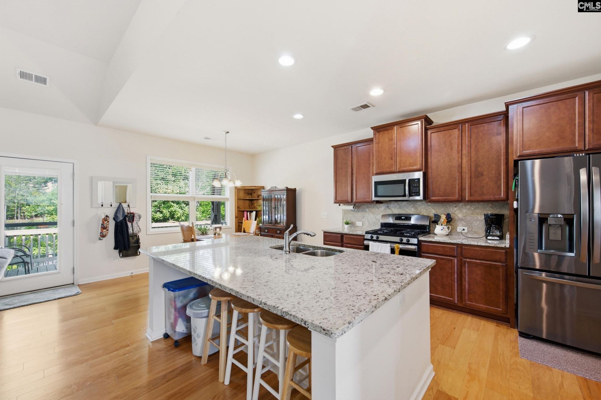 743 Edenhall Drive  Photo 10