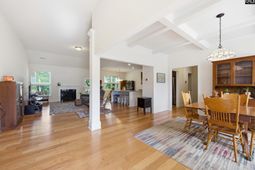 743 Edenhall Drive  photo 4