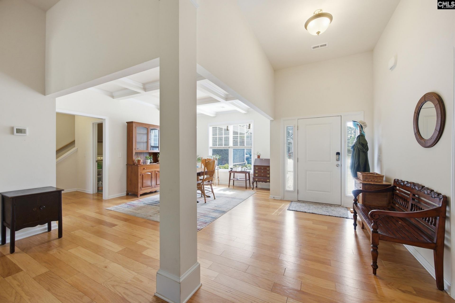 743 Edenhall Drive  Photo 6