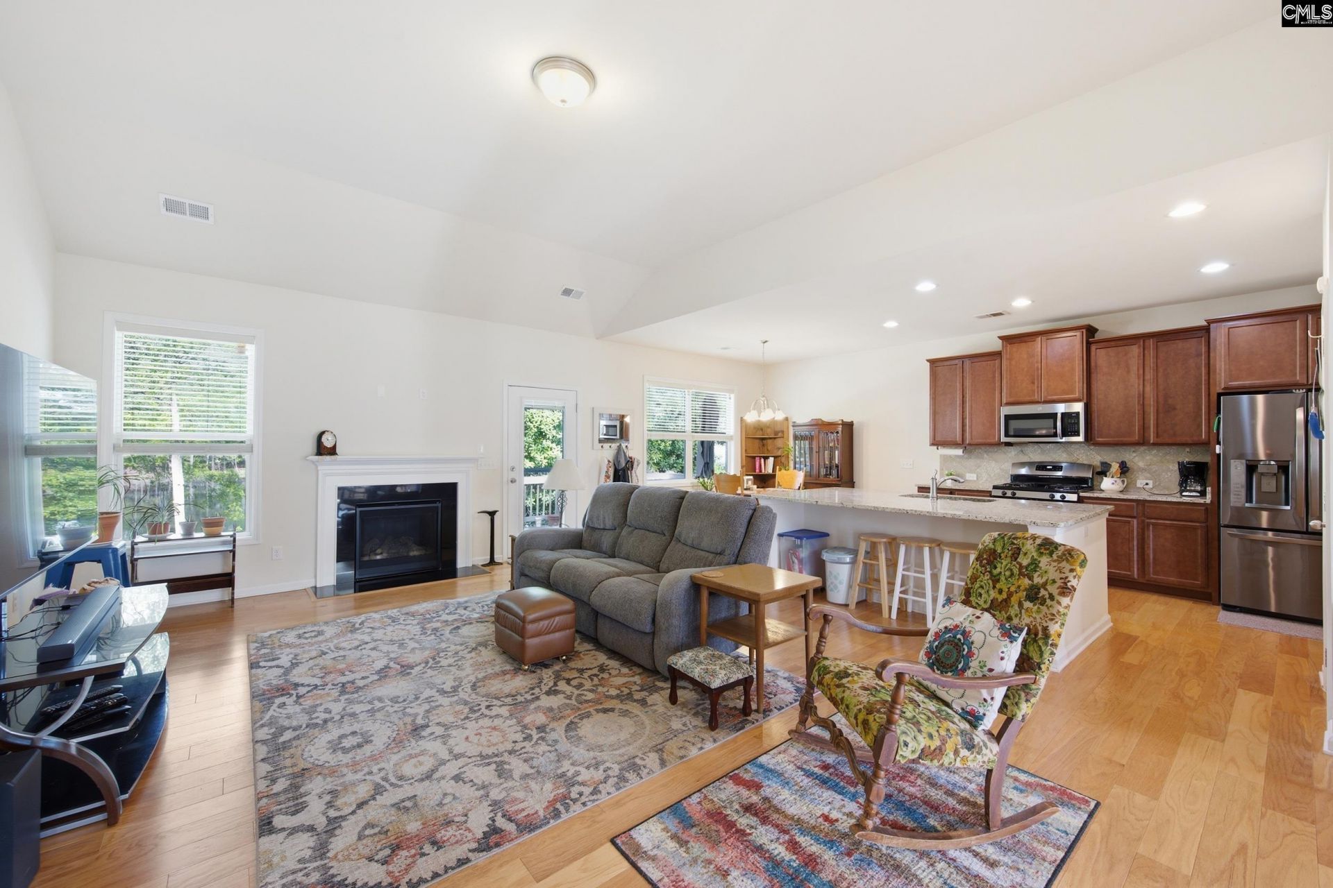 743 Edenhall Drive  Photo 7