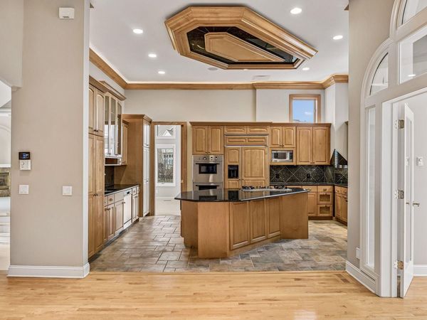 425 River Street , Minneapolis, MN 55401