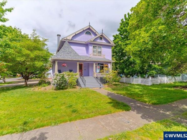 1113 Cottage St NE, Salem, OR 97301