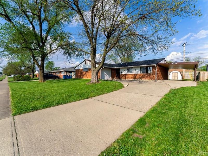 6052 Old Troy Pike, Huber Heights, OH 45424 Photo 4