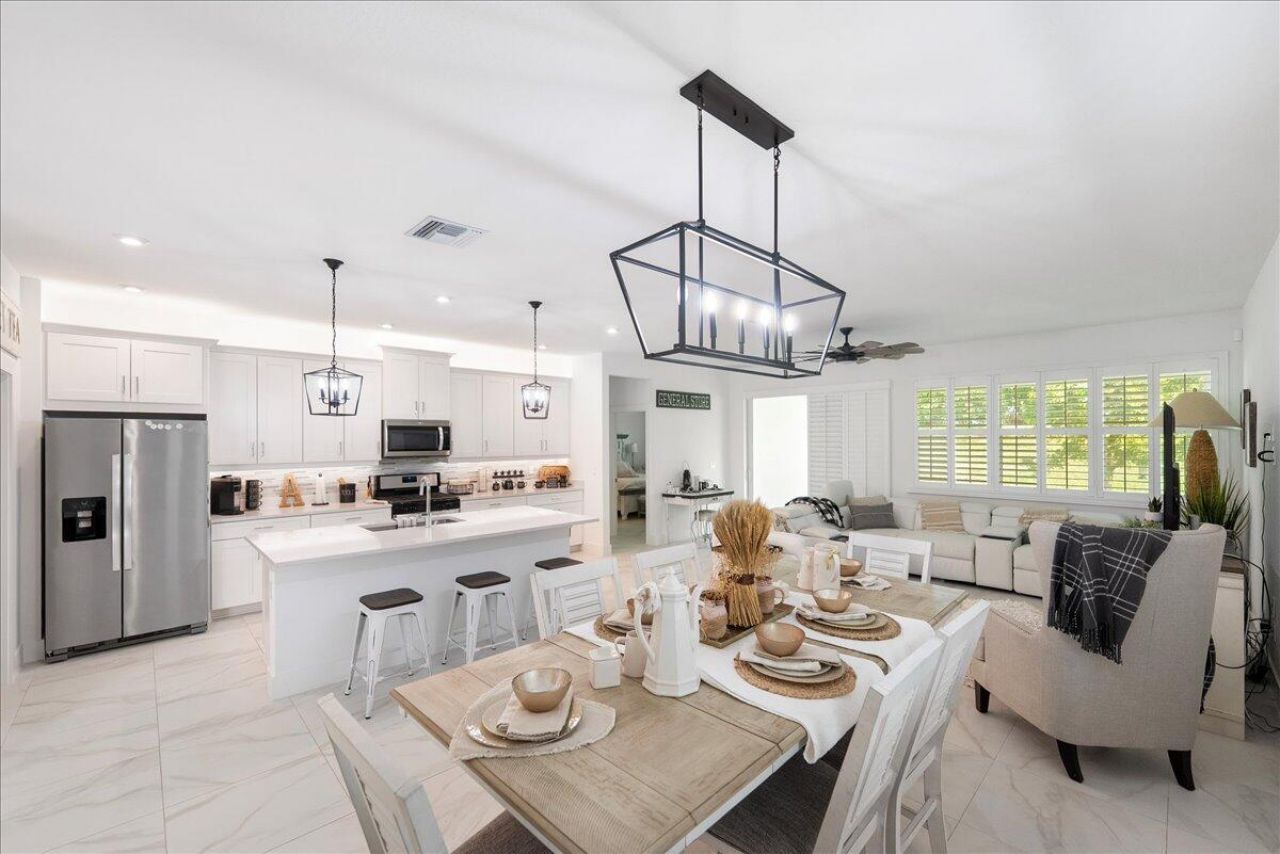 11543 SW Viridian Boulevard, Port Saint Lucie, FL 34953 Photo