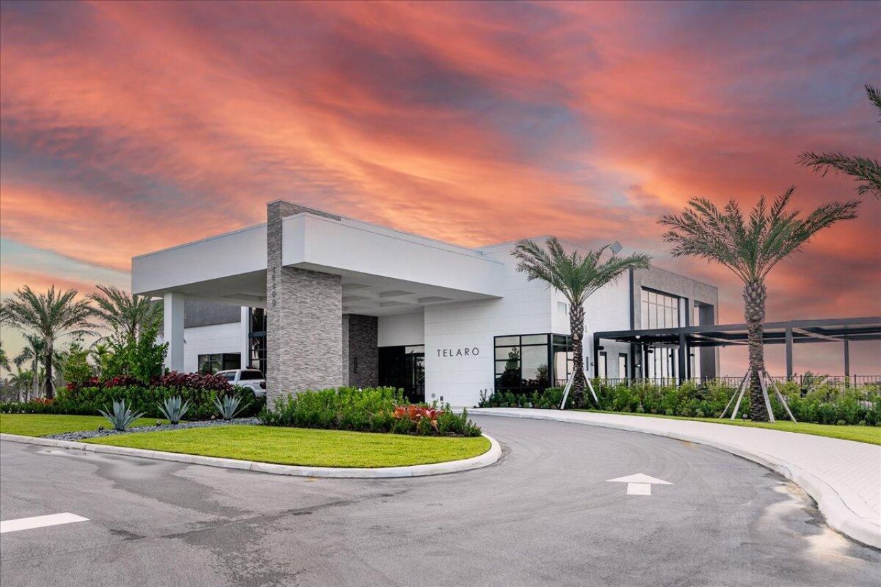 11543 SW Viridian Boulevard, Port Saint Lucie, FL 34953 Photo