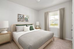 838 Meadowbrook Lane photo 4