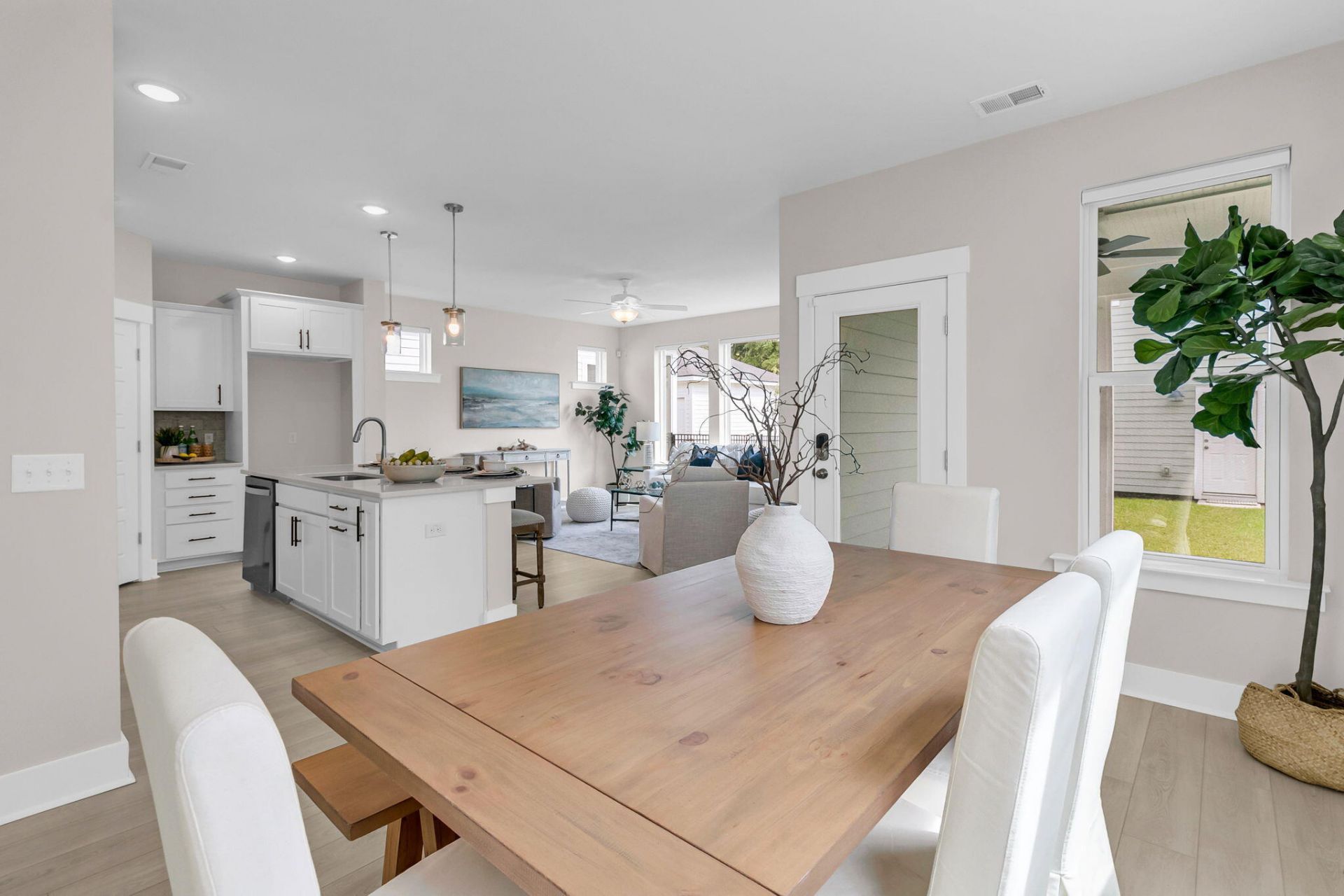 845 Hopewell Drive Photo 12