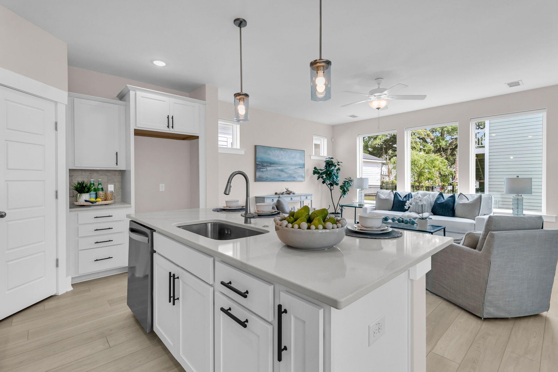 845 Hopewell Drive Photo 15