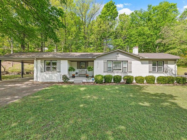 2313 Shade Ave, Florence, AL 35630