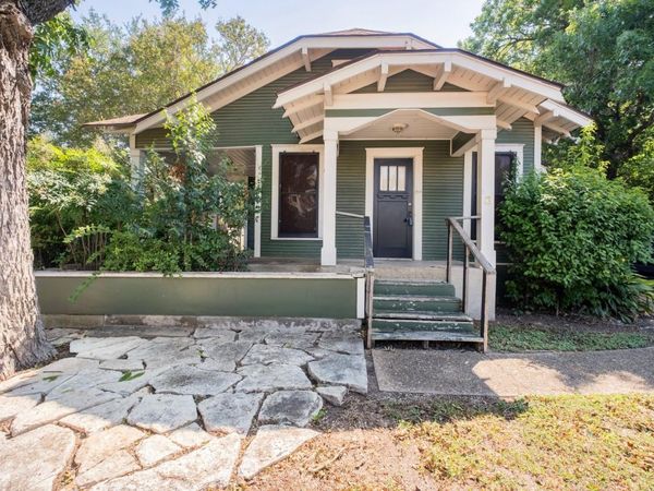 807 E 45 ST , Austin, TX 78751