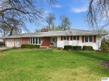 2117 S 113TH Street, Omaha, NE 68144