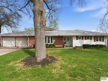 2117 S 113TH Street, Omaha, NE 68144