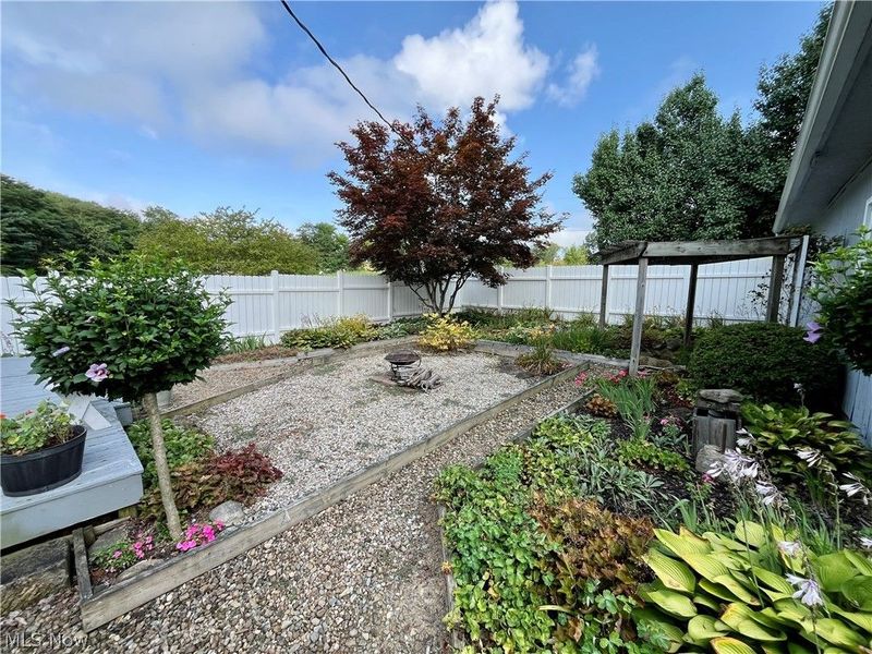 1368 Andora Road NE, Carrollton, OH 44615 Photo 19