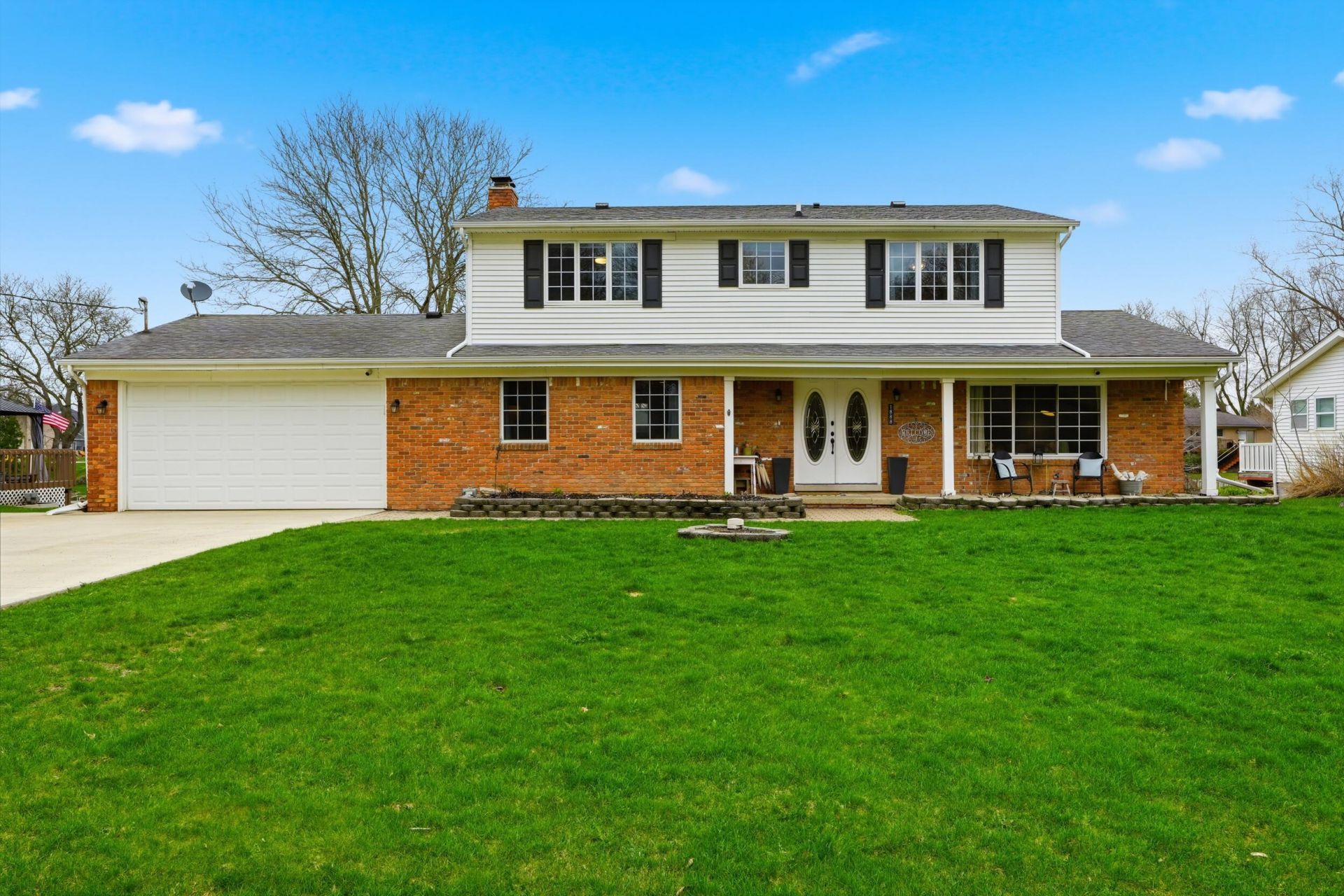 1888 Squaw Lagoon Drive, Oxford, MI 48371 Main Photo