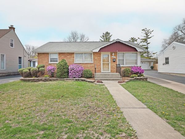 6027 Washington Street , Chicago Ridge, IL 60415