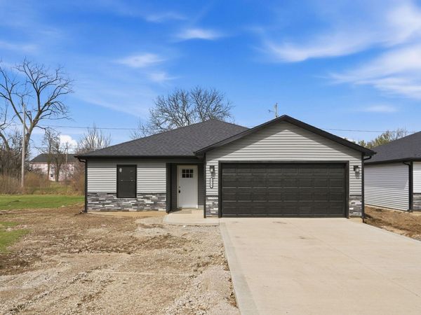3821 Clermont Avenue, Fort Wayne, IN 46806