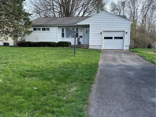 205 Rita Drive, Syracuse, NY 13212