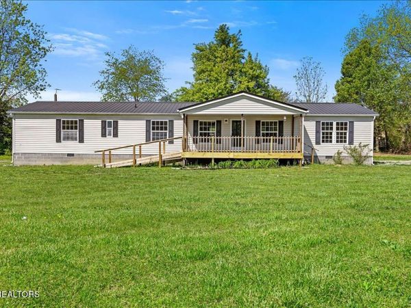5009 New Highway 68 , Madisonville, TN 37354